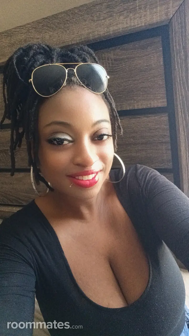 Profile photo 1 of 1