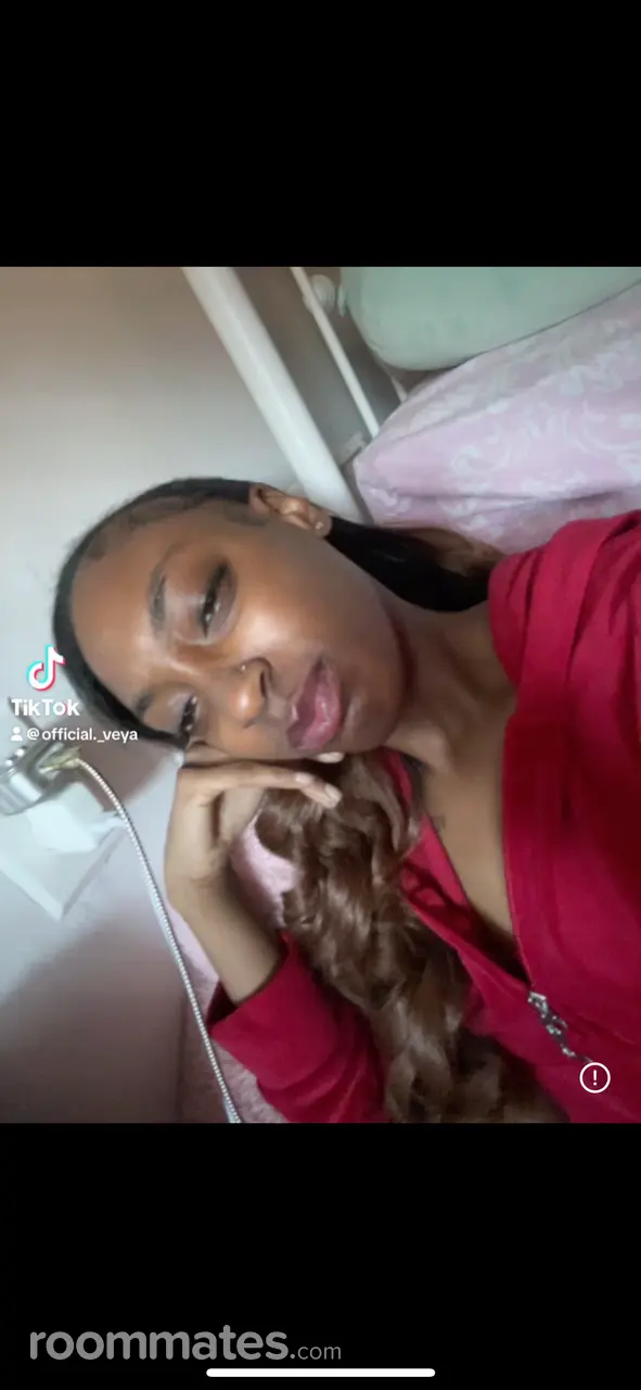 Profile photo 1 of 1