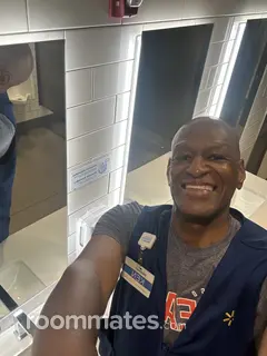 Roommate looking Rochester Hills, MI, $1100