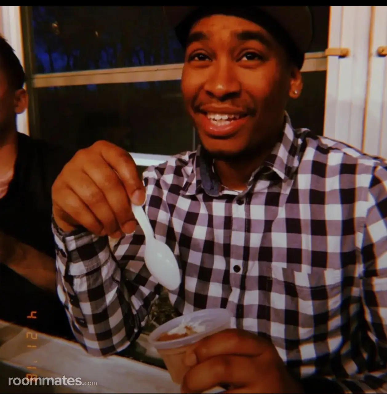 Profile photo 8 of 8