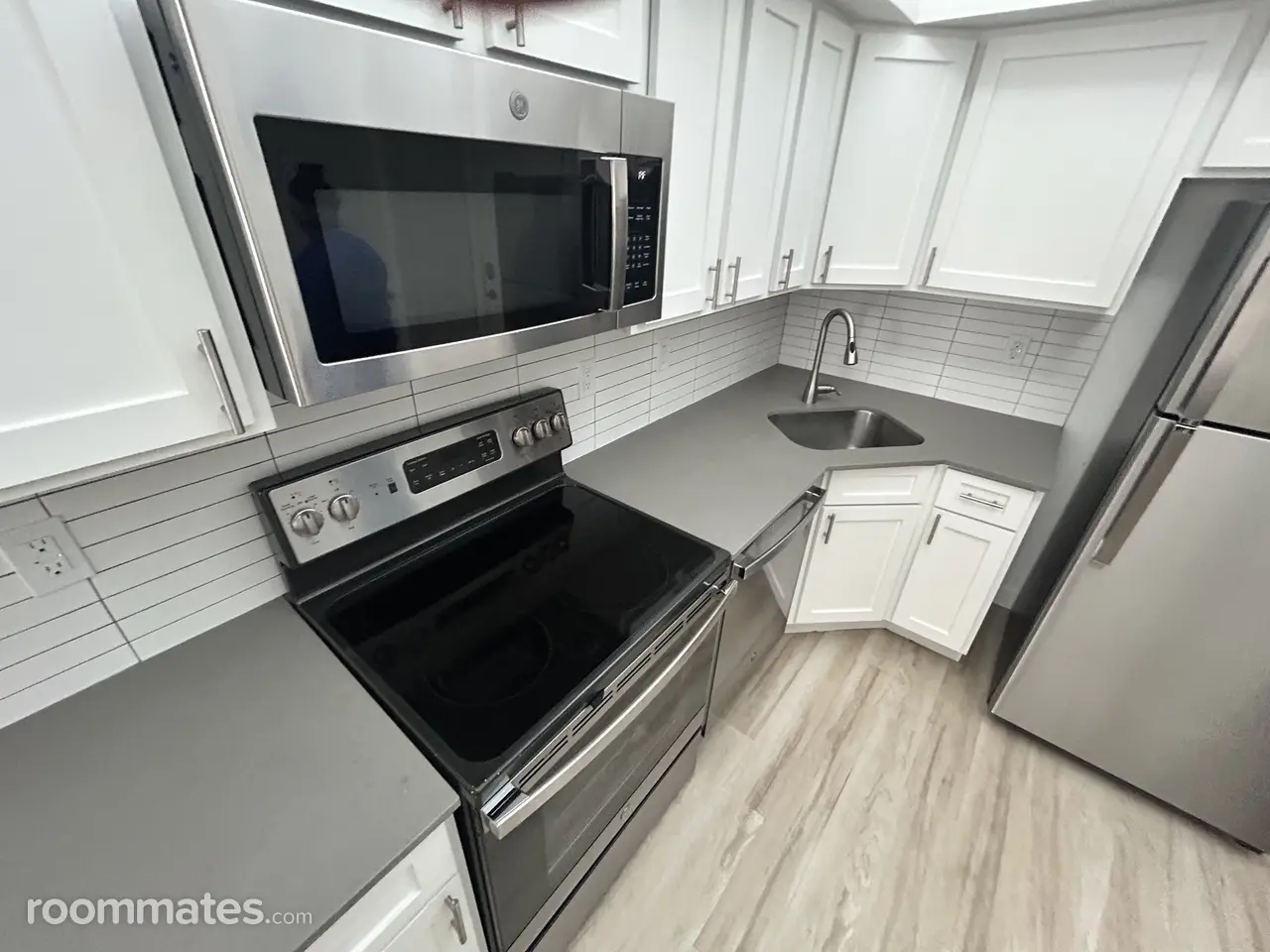 Profile photo 2 of 5