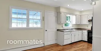 Room for rent in Dover, DE $750, house
