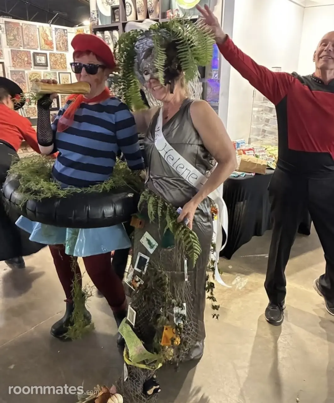 Profile photo 7 of 12