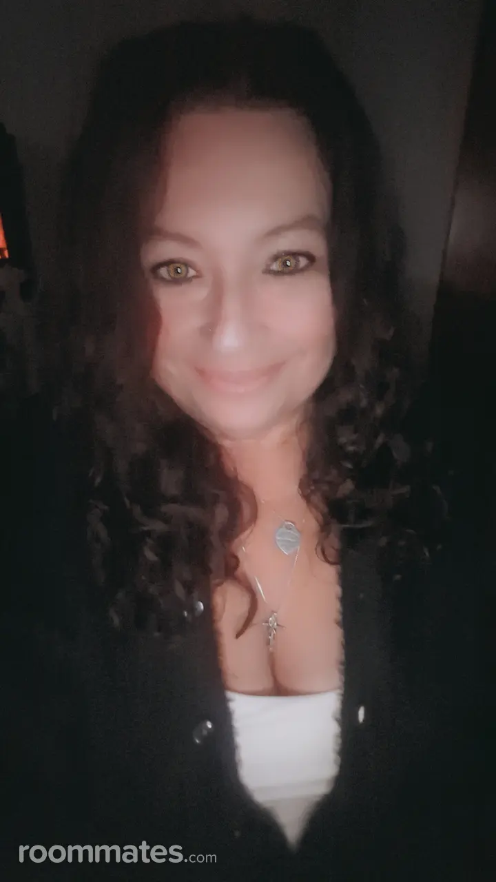 Profile photo 1 of 1