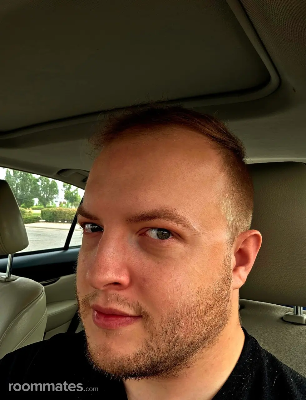 Profile photo 1 of 1