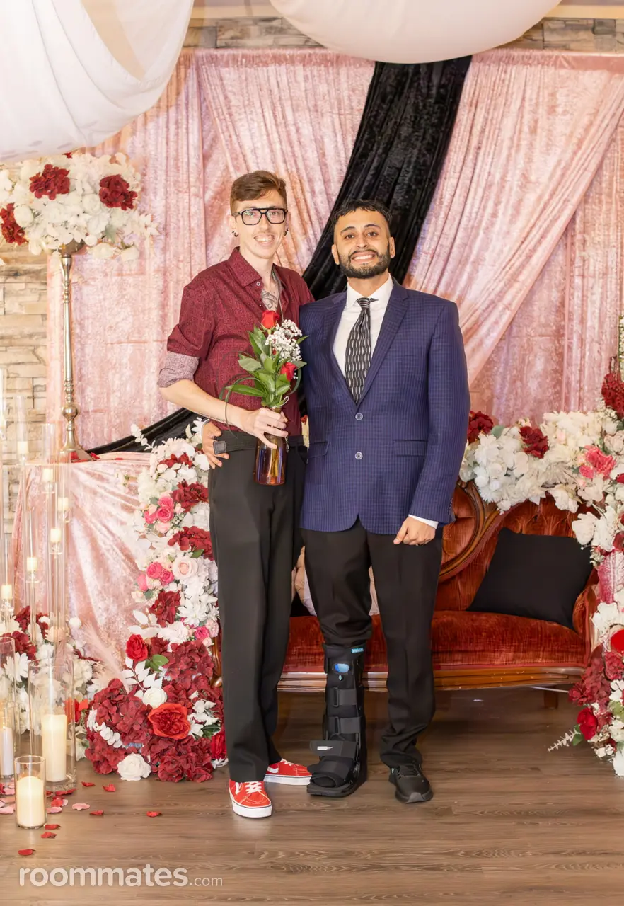 Profile photo 5 of 6