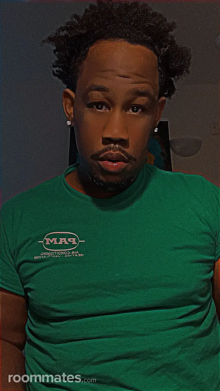 Profile photo 1 of 1