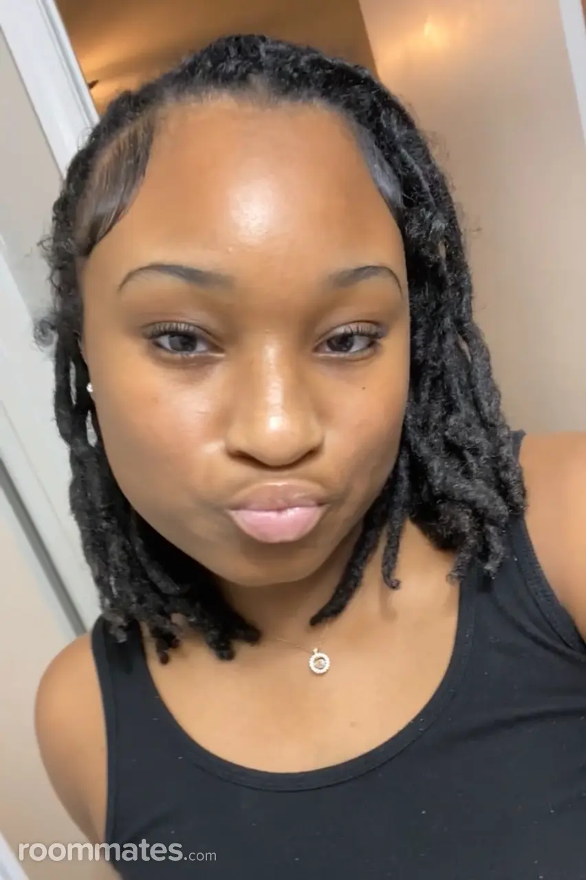 Profile photo 1 of 1