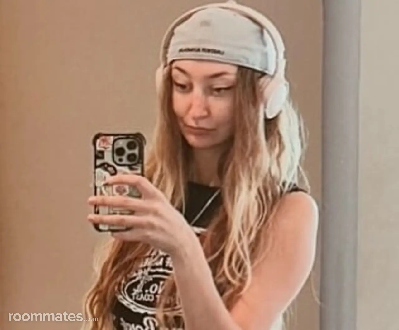 Profile photo 1 of 1