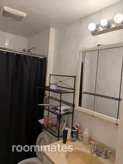 Room for rent in New York, NY $1350, house