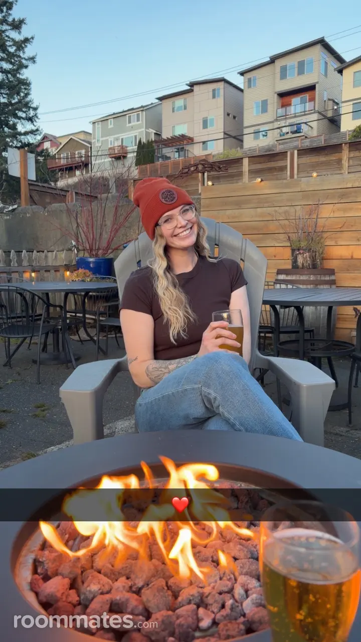 Profile photo 1 of 1