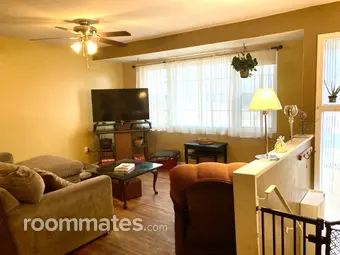 Room for rent in Silver Spring, MD $900, house