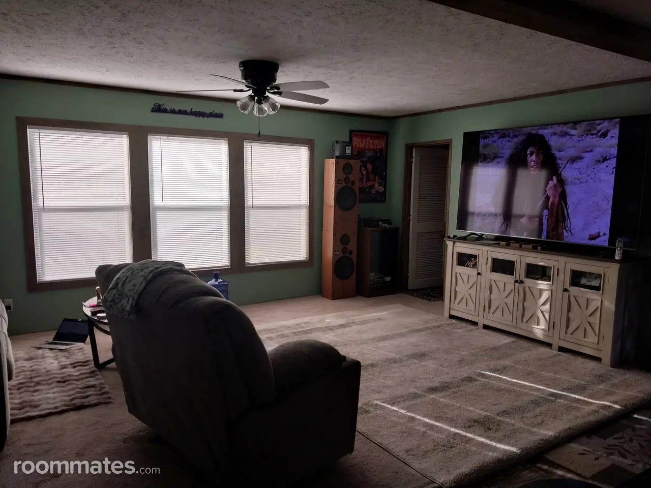 Profile photo 1 of 7