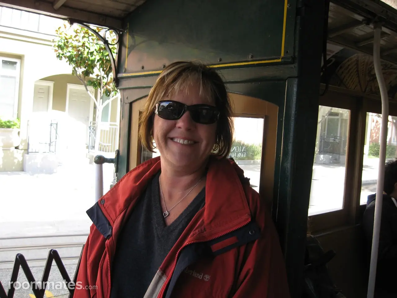 Profile photo 1 of 2