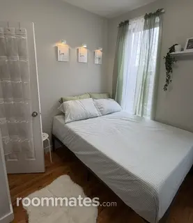 Room for rent in New York, NY $1400, townhouse