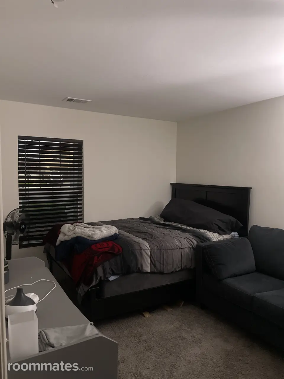 Profile photo 2 of 11