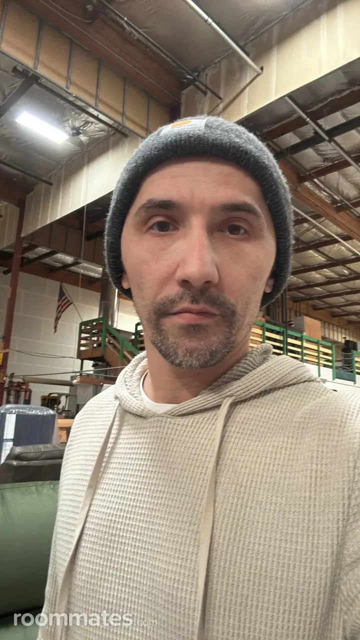 Profile photo 1 of 1