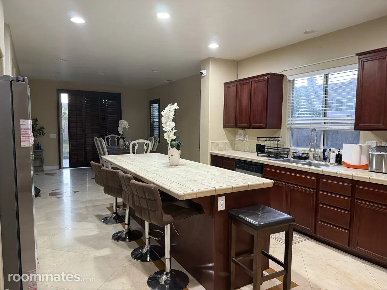 Profile photo 10 of 11