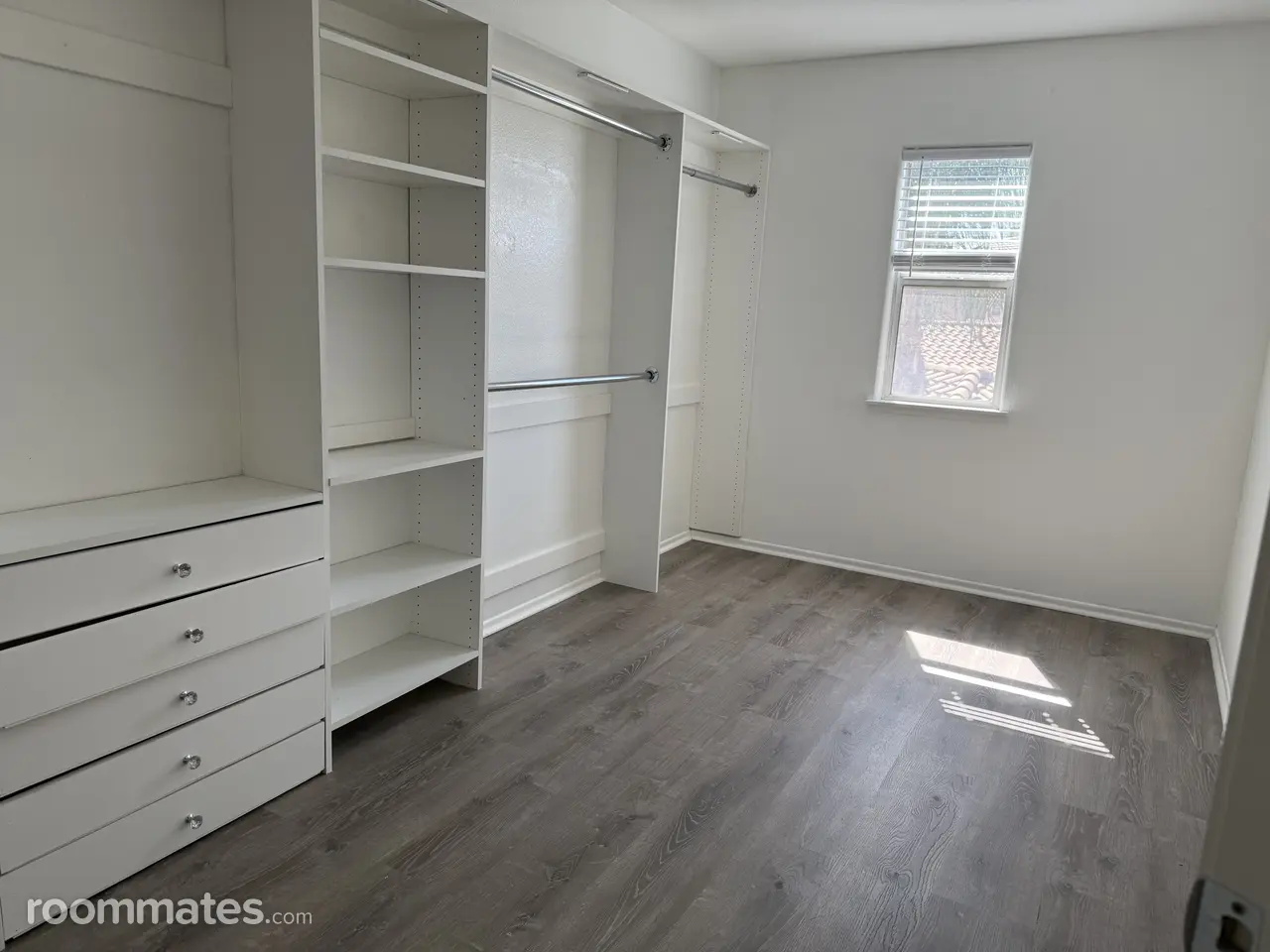 Profile photo 3 of 11