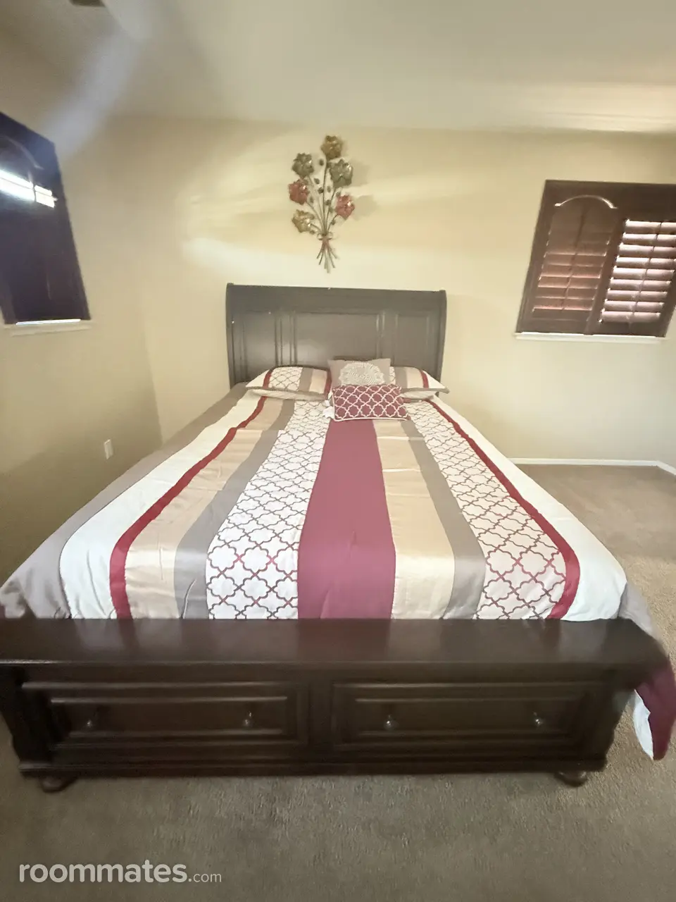 Profile photo 3 of 11