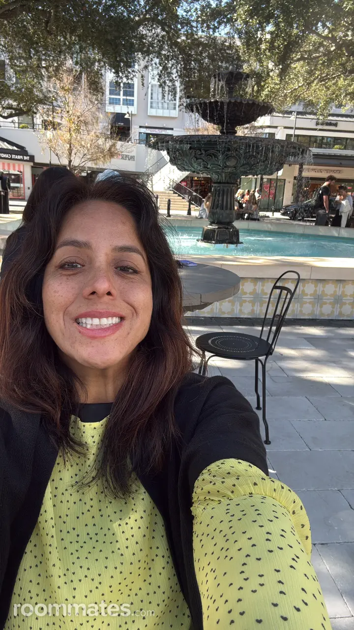 Profile photo 5 of 6