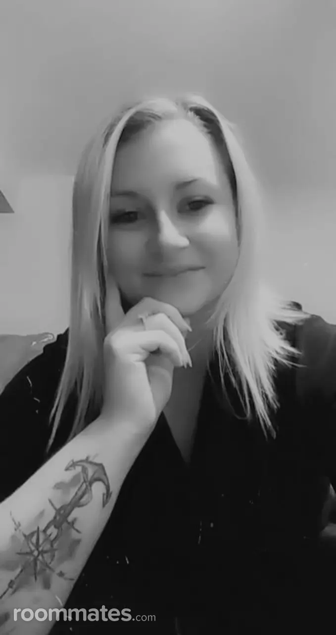 Profile photo 9 of 11