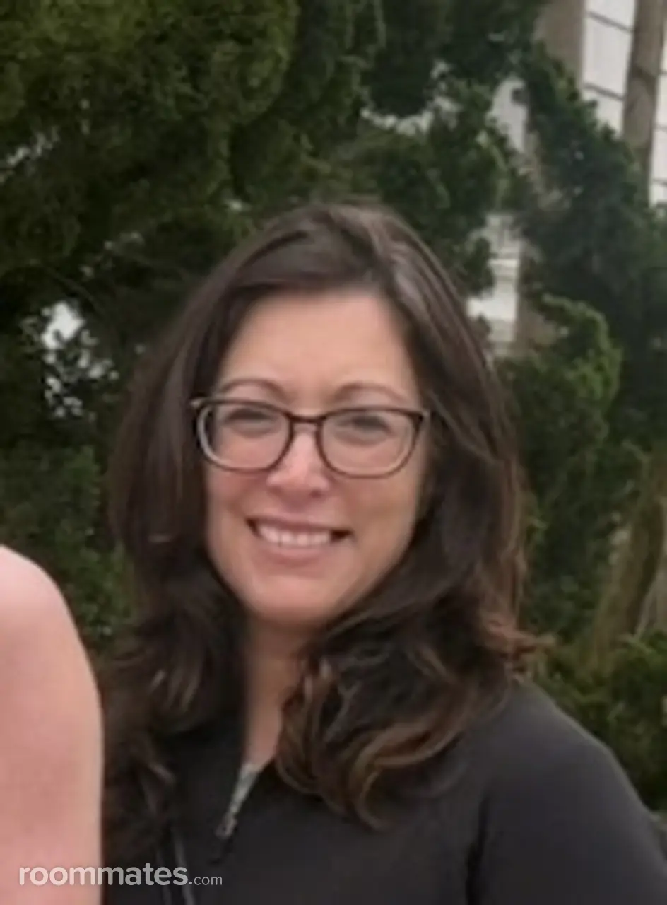 Profile photo 1 of 1