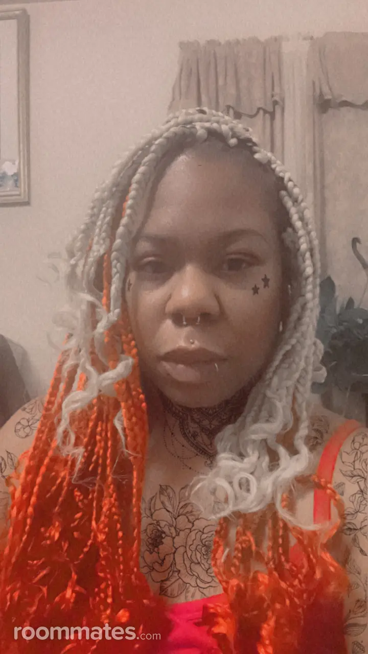 Profile photo 1 of 1