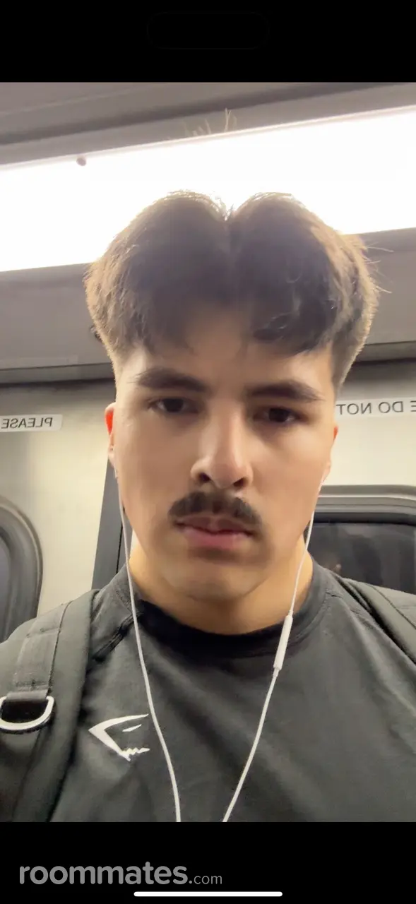 Profile photo 1 of 3