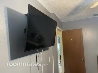 Room for rent in Largo, FL $1100, townhouse