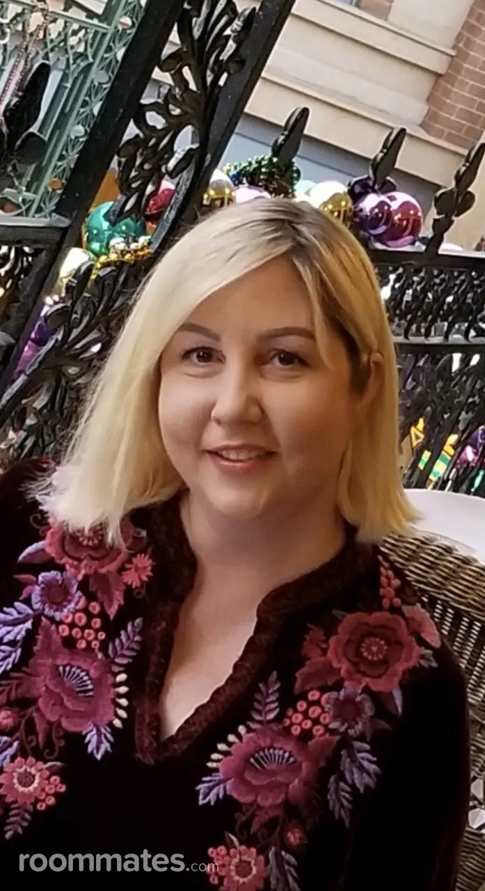 Profile photo 1 of 1