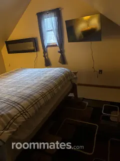 Room for rent in Jessup, PA $750, house