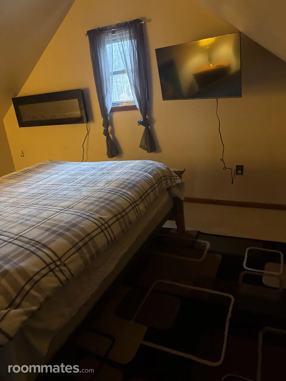 Profile photo 2 of 8