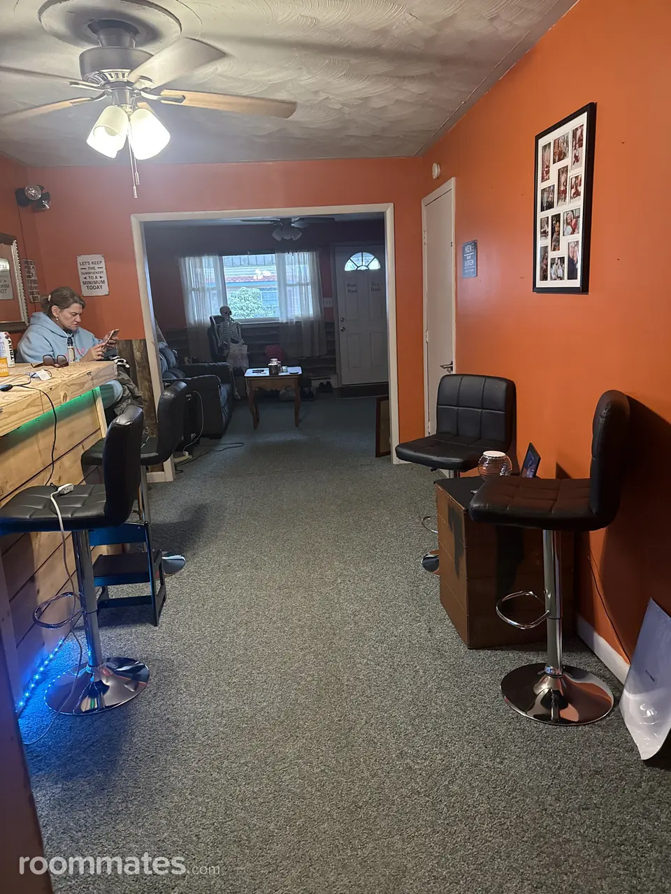 Profile photo 6 of 8