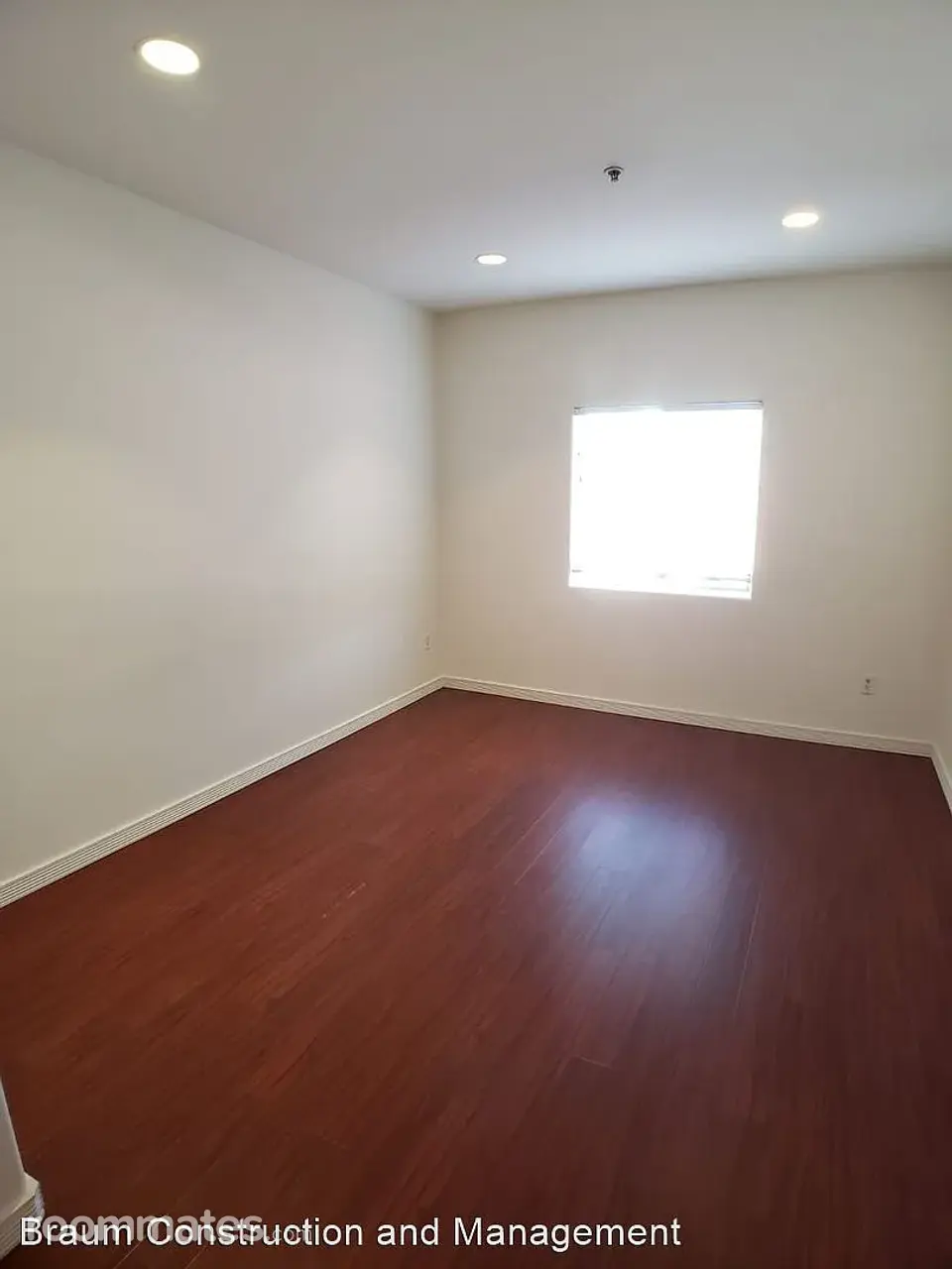 Profile photo 2 of 10