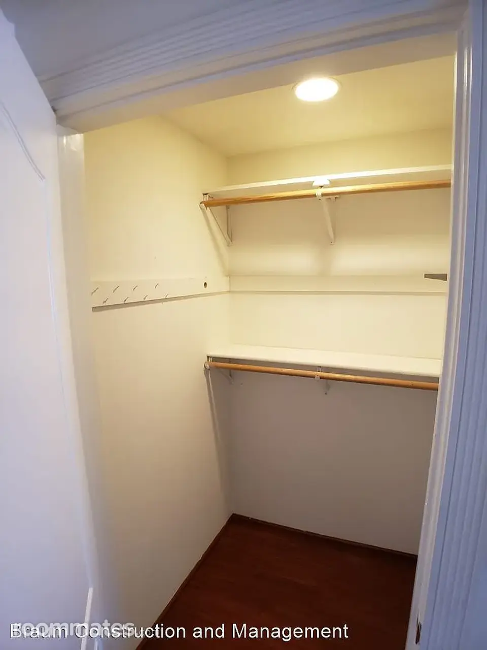 Profile photo 5 of 10