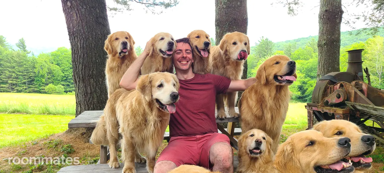 Profile photo 7 of 10