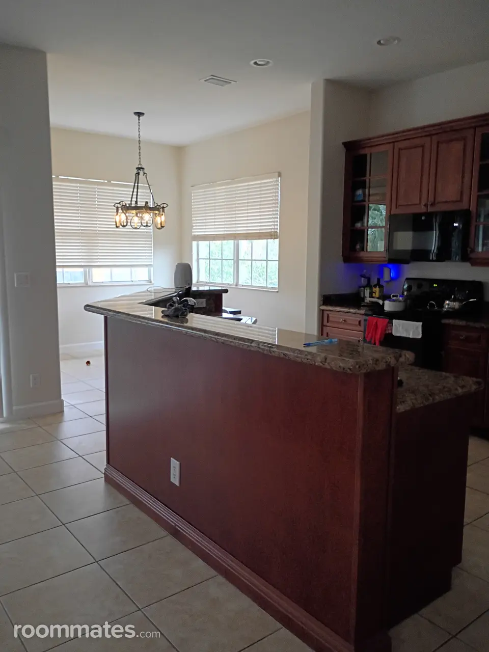 Profile photo 3 of 20