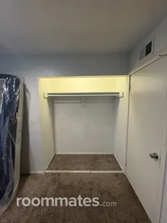 Room for rent in Anaheim, CA $970, house