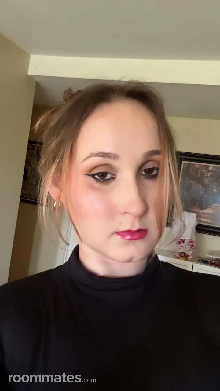 Profile photo 7 of 7