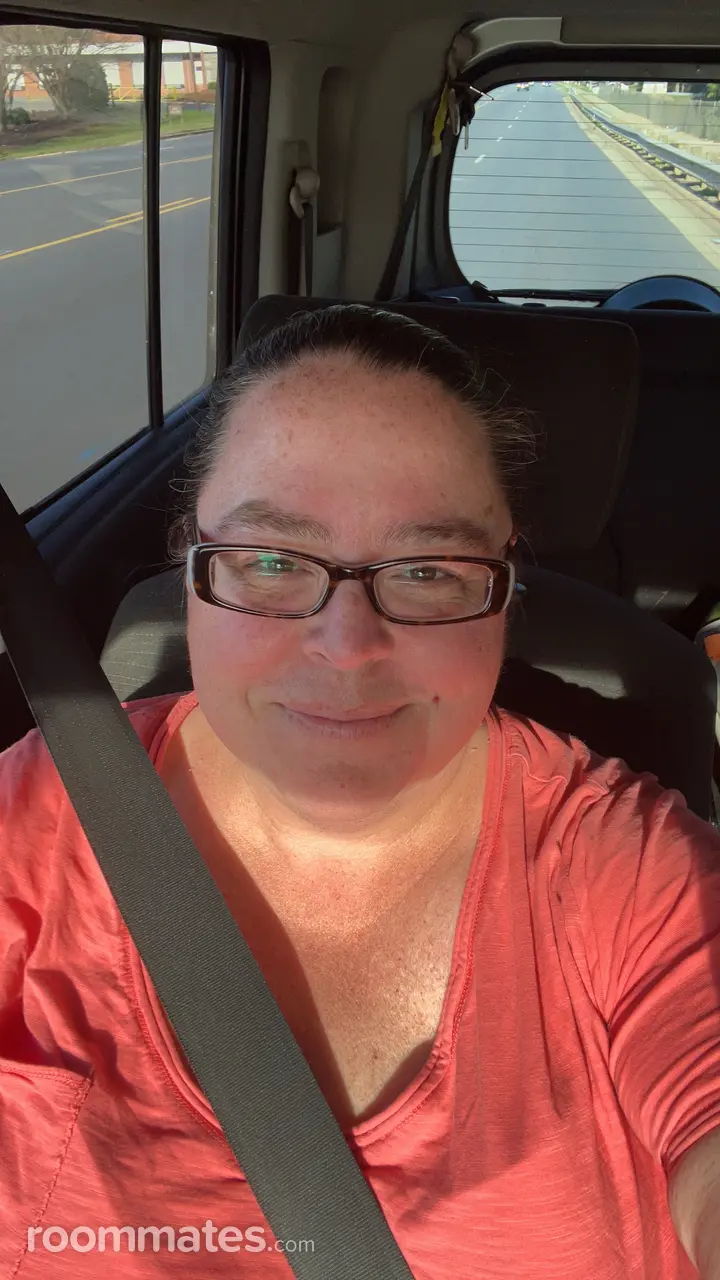 Profile photo 4 of 4