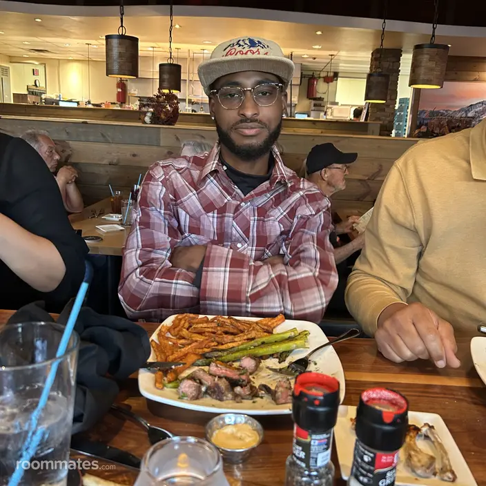 Roommate looking Fredericksburg, VA, $1500