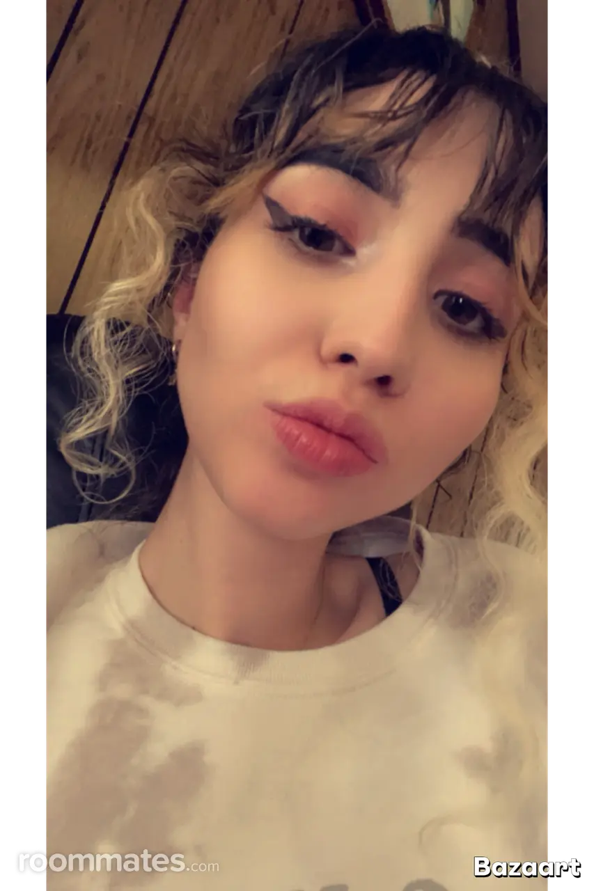 Profile photo 1 of 1