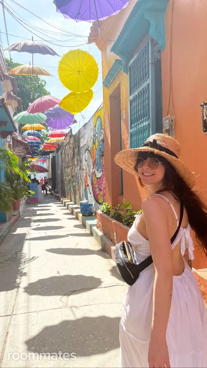 Profile photo 3 of 9