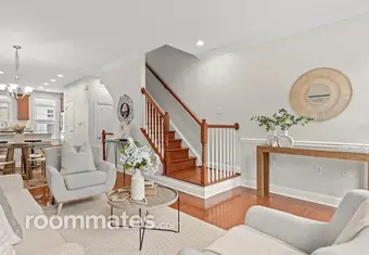 Room for rent in Arlington, VA $1950, townhouse