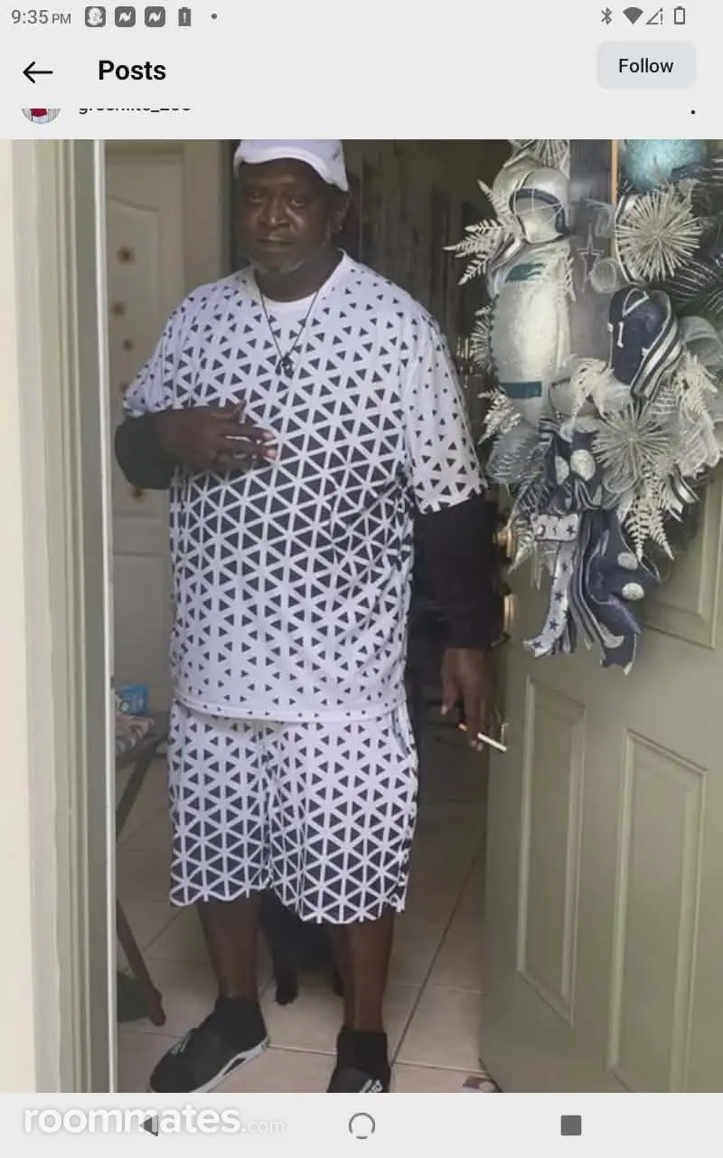 Profile photo 3 of 5