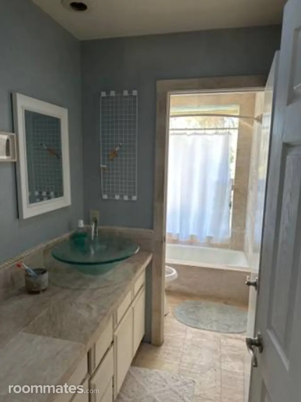 Profile photo 8 of 11