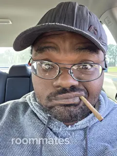 Roommate looking Olympia, WA, $1300