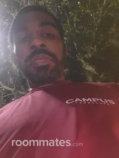 Roommate looking Valrico, FL, $800