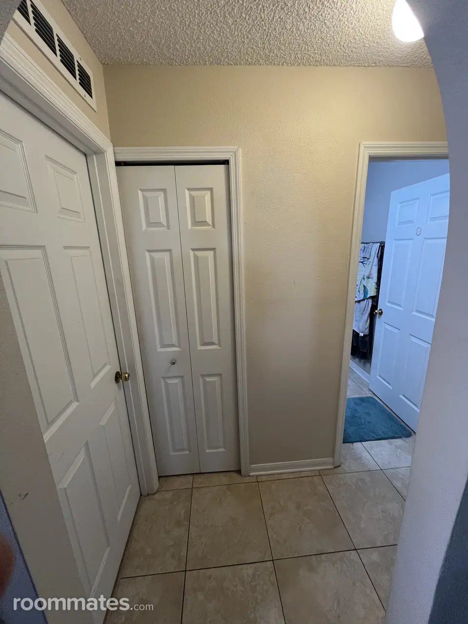 Profile photo 4 of 12